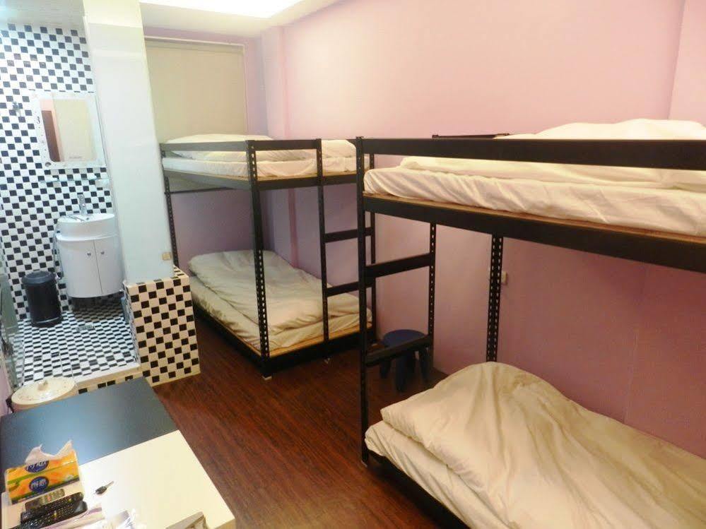 台中市 Feng Chia Houseホステル エクステリア 写真